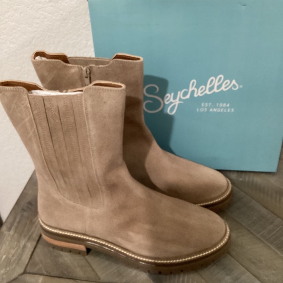 Seychelles Cover Me Up Platform Bootie (Women) 10M - Picture 1 of 13